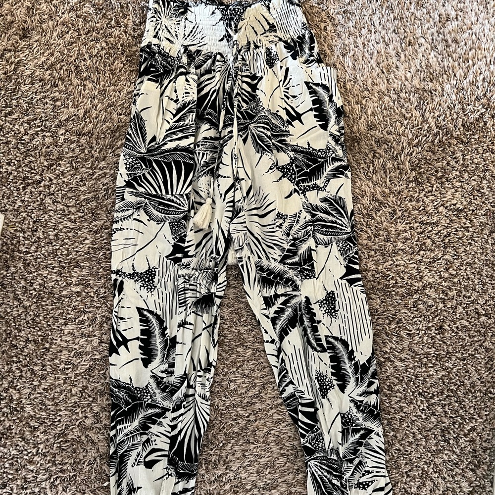 Aerie Tropical Floral Joggers